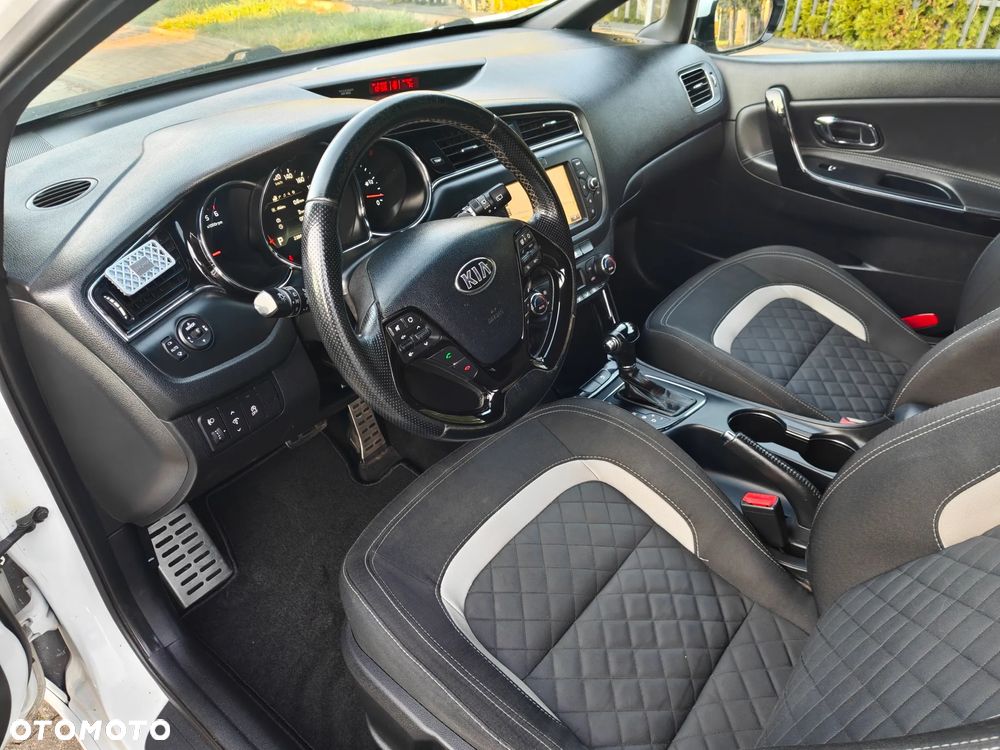 Kia Ceed 1.6 CRDi 136 DCT ISG GT Line - 23