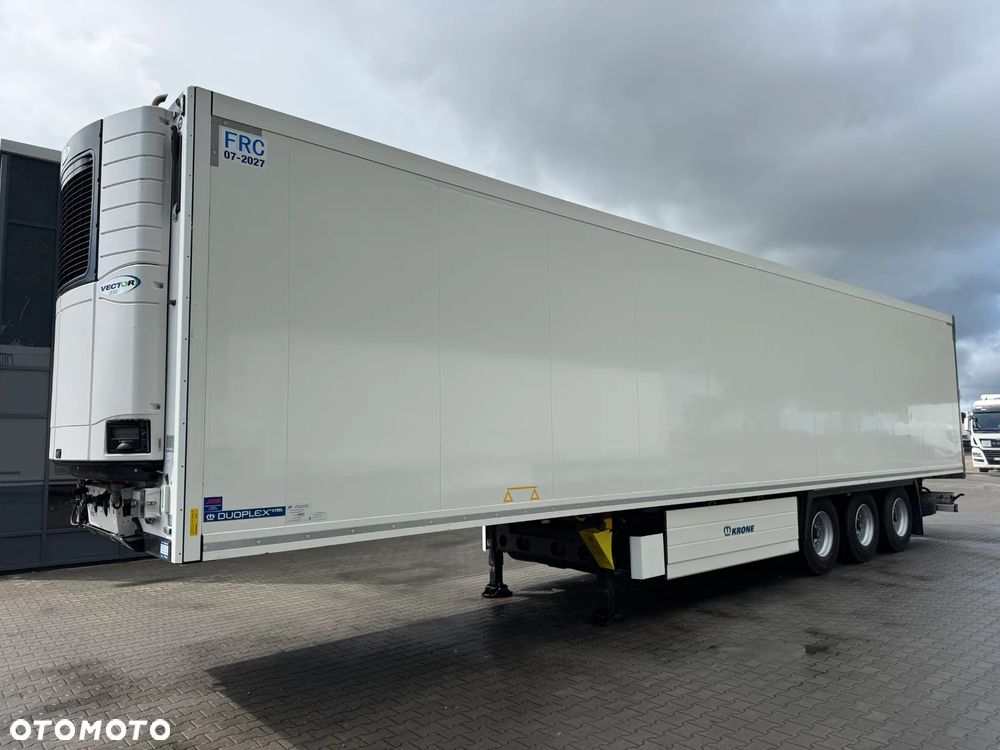 Krone Chłodnia ,Doppelstock ,Wynajem,  Carrier Vector 1550 - 1