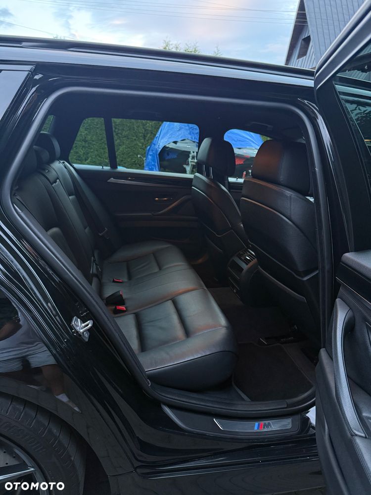 BMW Seria 5 535i xDrive - 18
