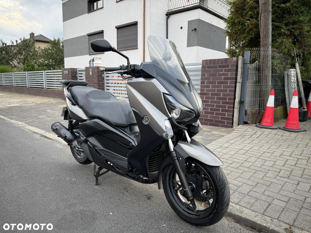 Yamaha X-max - 1
