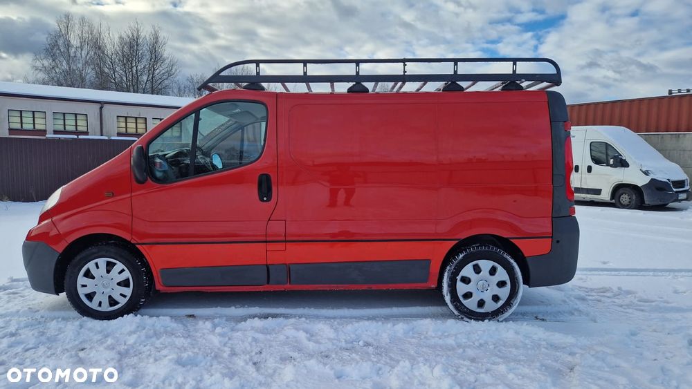 Opel VIVARO - 32
