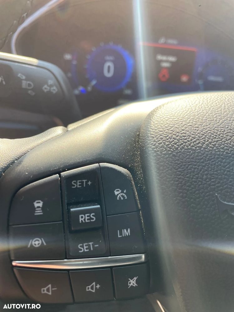 Ford Focus 1.0 EcoBoost 7DCT MHEV Active X - 14