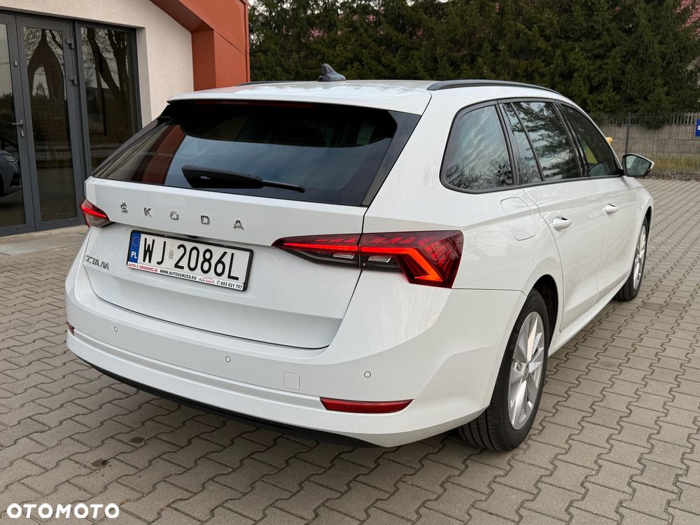 Skoda Octavia 1.5 TSI ACT Ambition - 5
