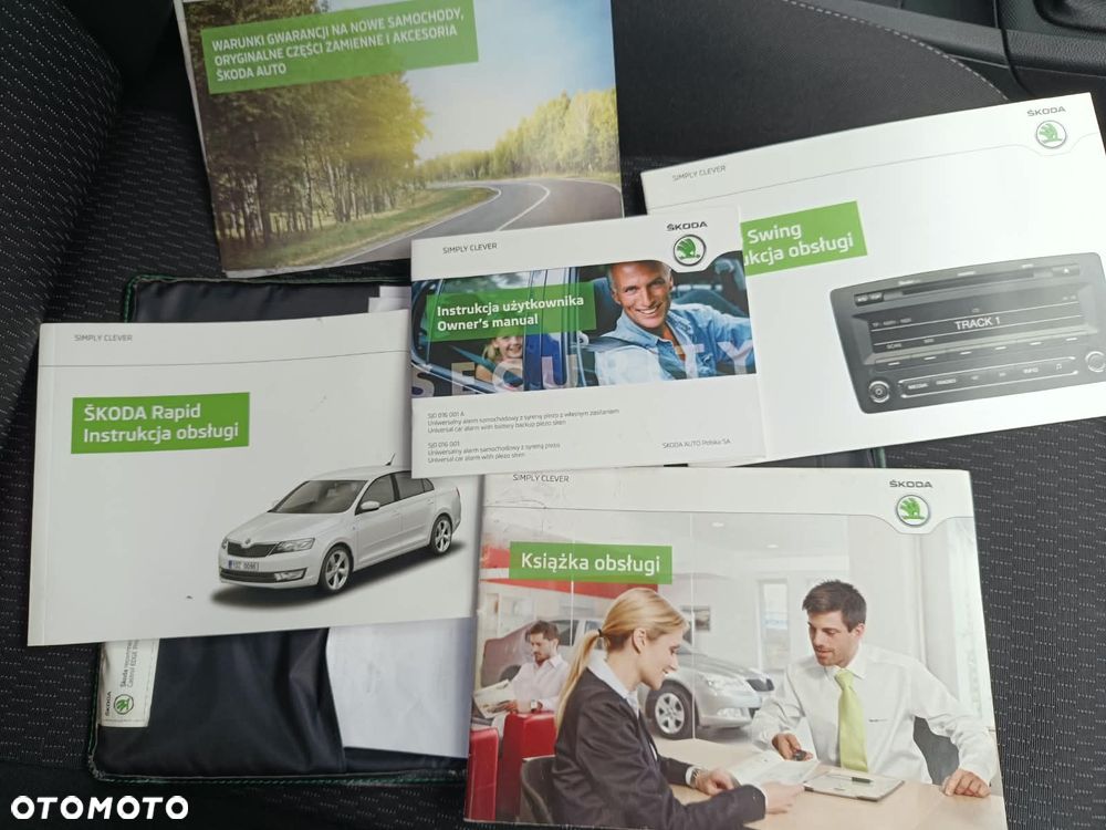 Skoda RAPID 1.2 TSI Ambition - 16