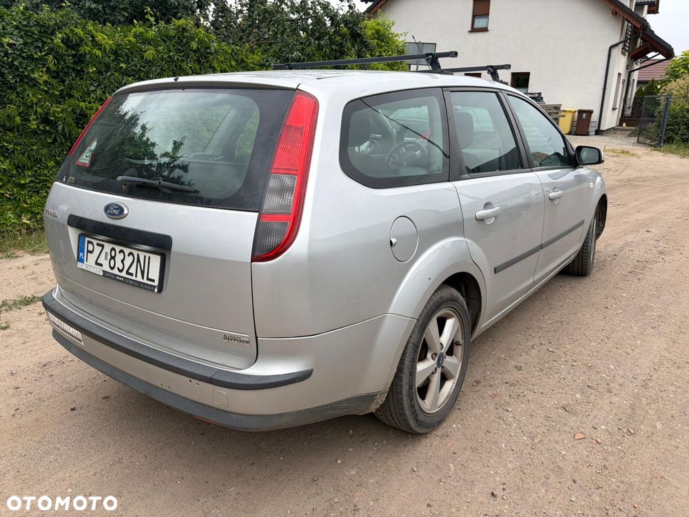 Ford Focus - 13