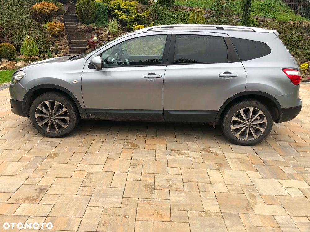 Nissan Qashqai+2 - 2