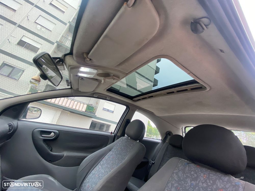 Opel Corsa - 8