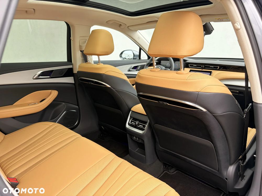 Hongqi H5 2.0T Comfort - 29