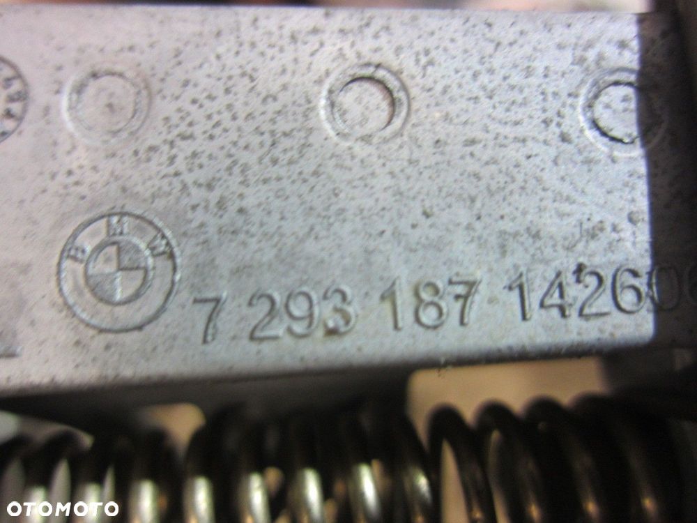 BMW X5 F15 F16 F48 WSPORNIK KLAMKI LEWEJ WKŁADKA DRZWI KLUCZYK 51217401211 - 7