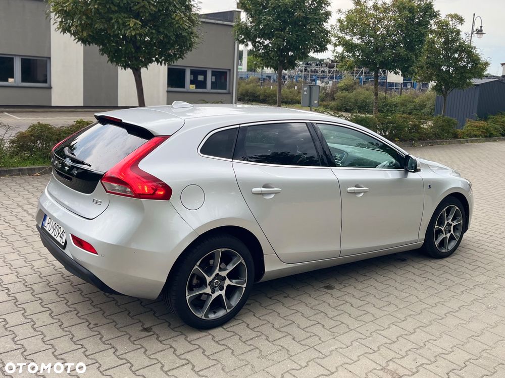 Volvo V40 D2 Drive-E Ocean Race - 8