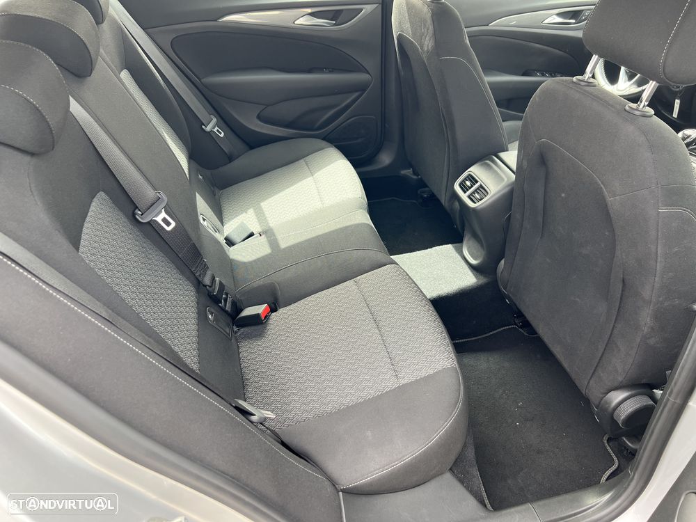 Opel Insignia Sports Tourer 1.6 CDTi Innovation - 17