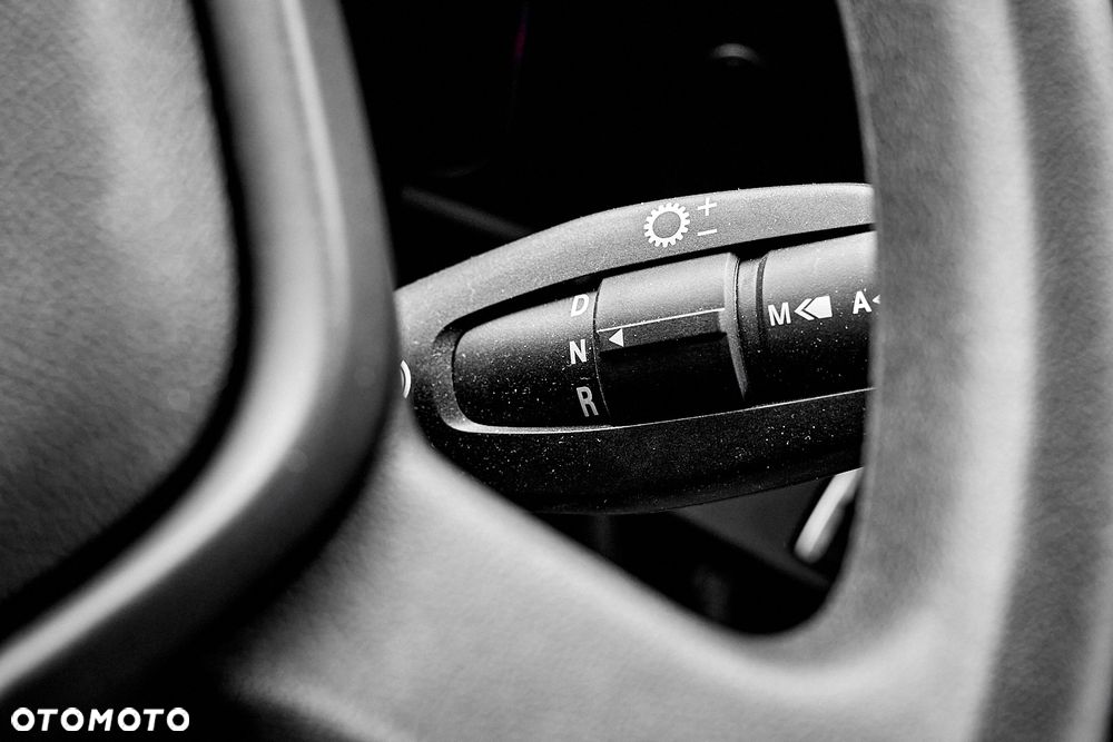 Mercedes-Benz ACTROS - 26