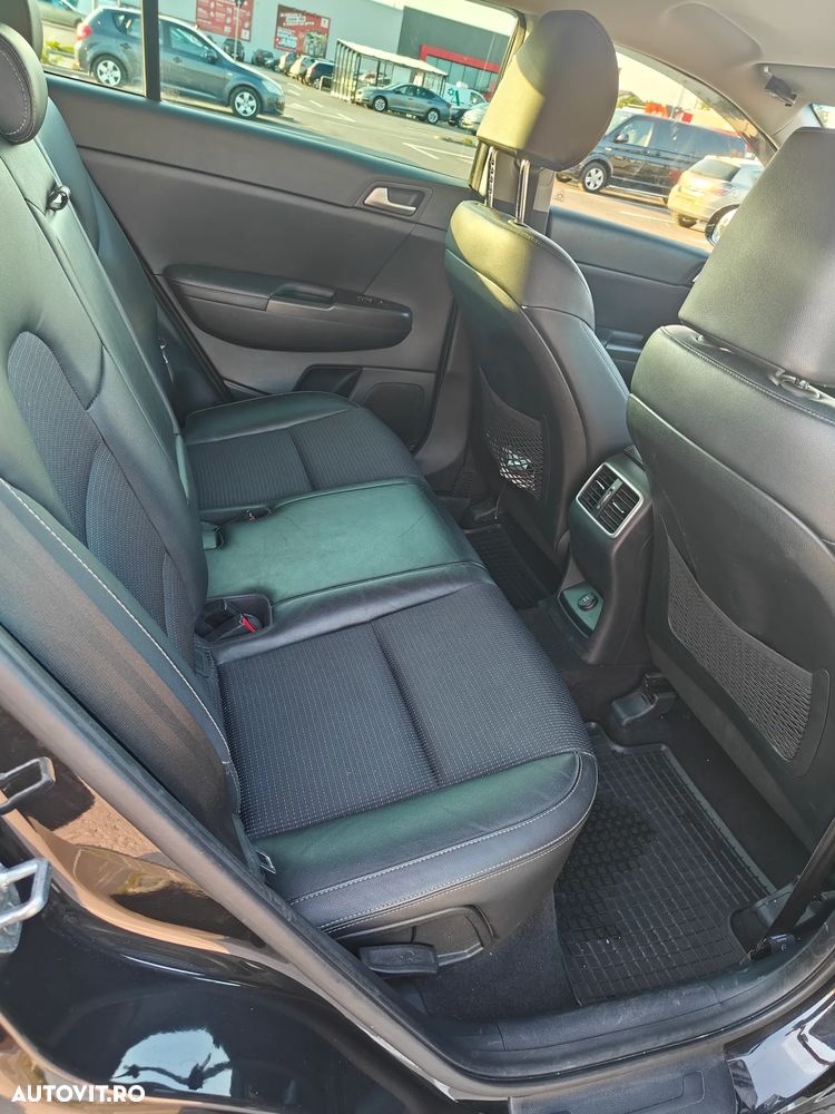Kia Sportage 1.6 GDI 6MT 4x2 Style - 10