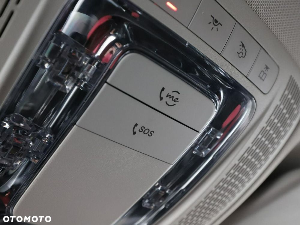 Mercedes-Benz Klasa B 220 d 8G-DCT Progressive - 37