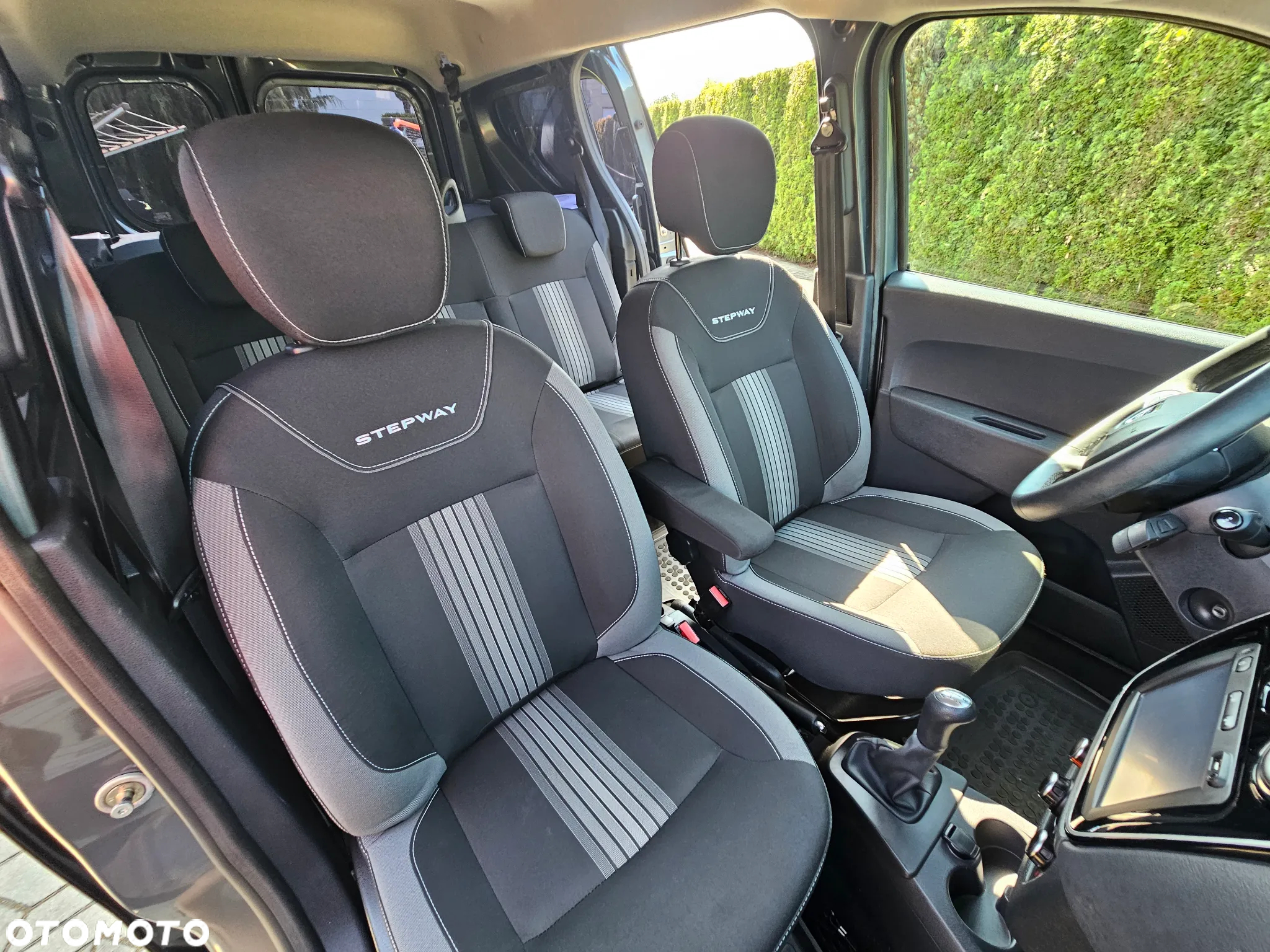 Dacia Dokker 1.2 TCe Stepway - 14