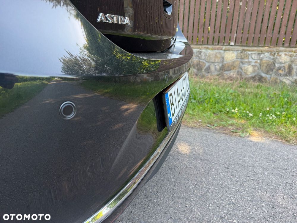 Opel Astra 1.4 Turbo 150 Jahre - 20