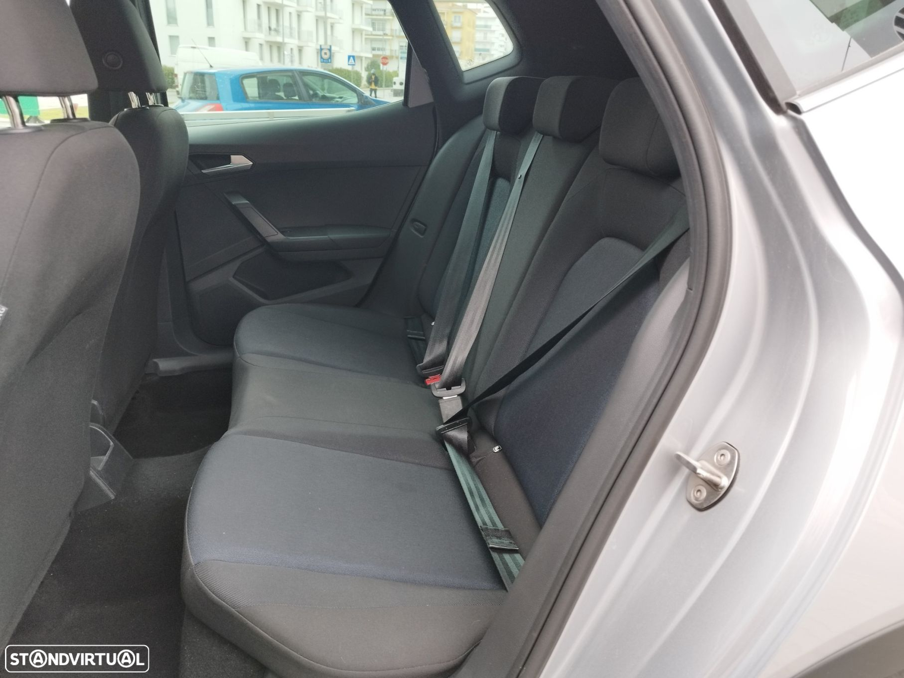 SEAT Arona 1.0 TSI FR - 10