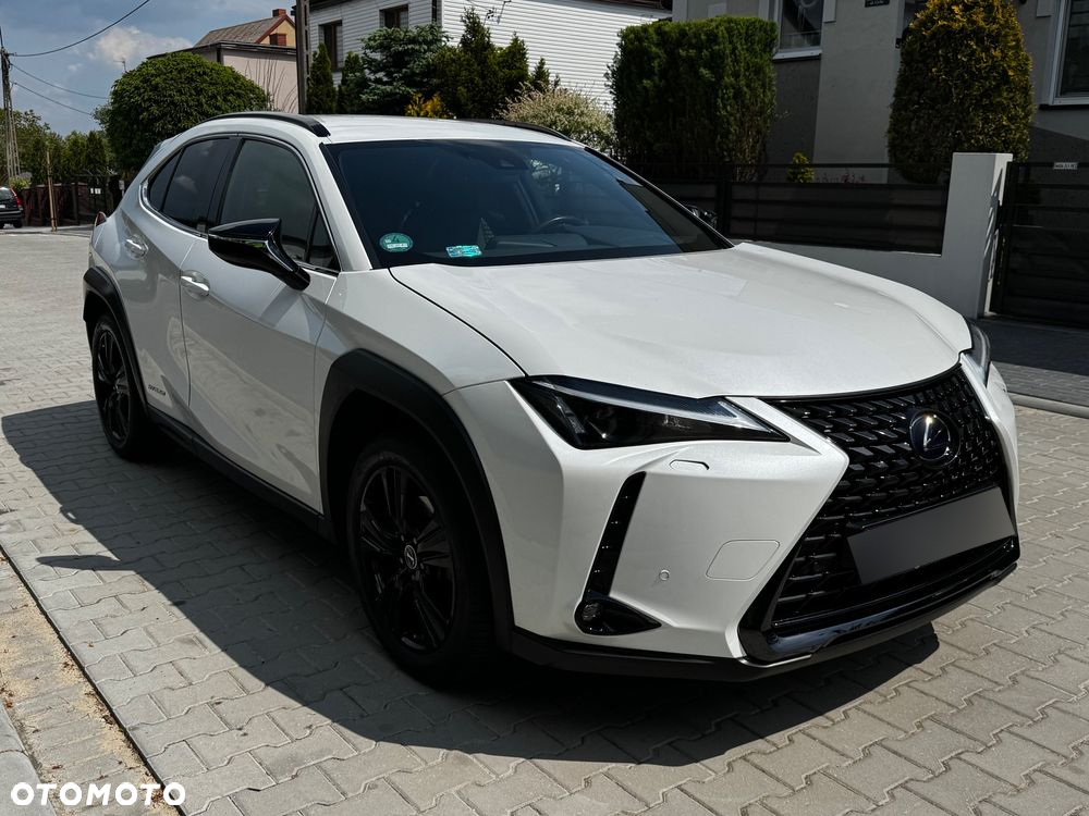 Lexus UX - 2
