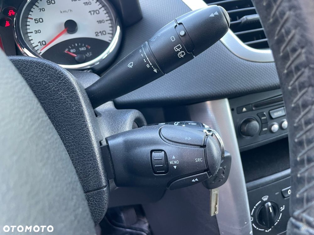 Peugeot 207 120 VTi Automatik Premium - 11