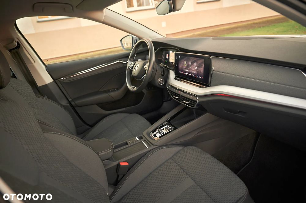 Skoda Octavia 1.5 TSI e-TEC DSG Selection Plus - 32
