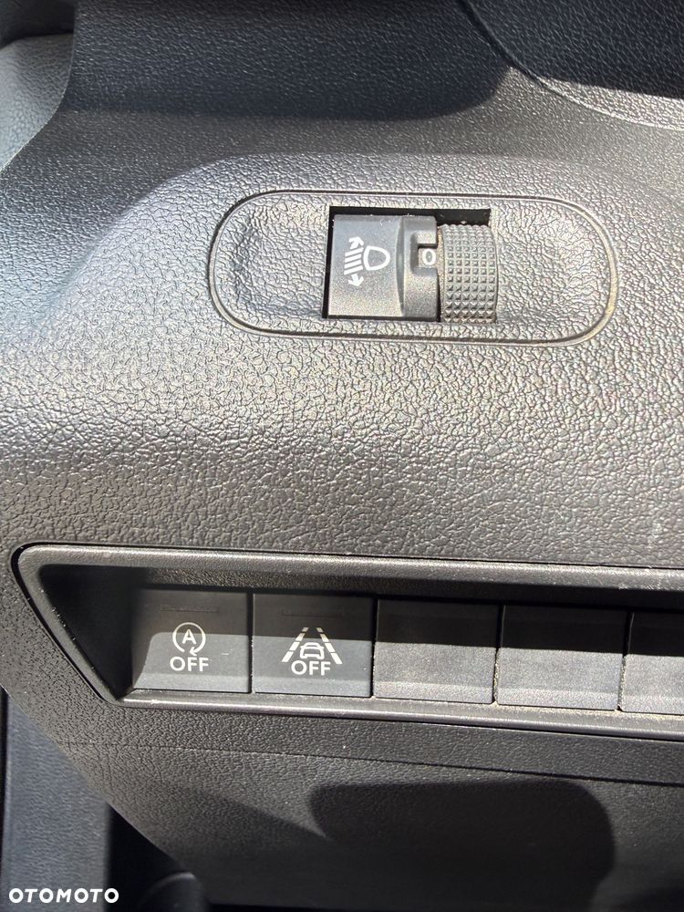 Peugeot Rifter 1.5 BlueHDI Active Pack S&S - 30