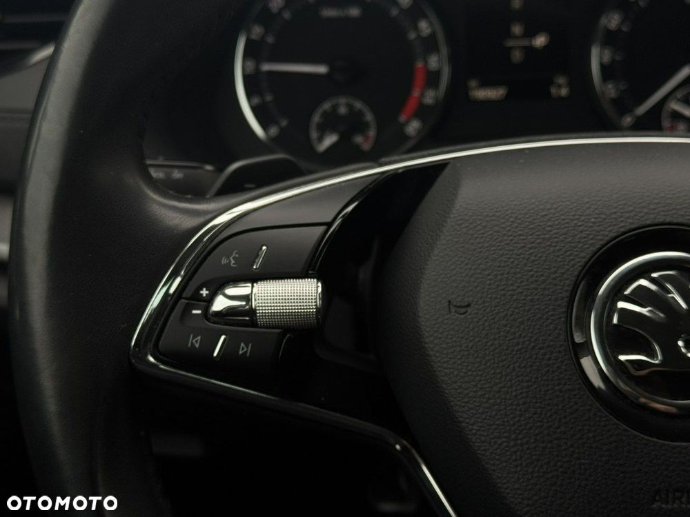 Skoda Octavia - 14