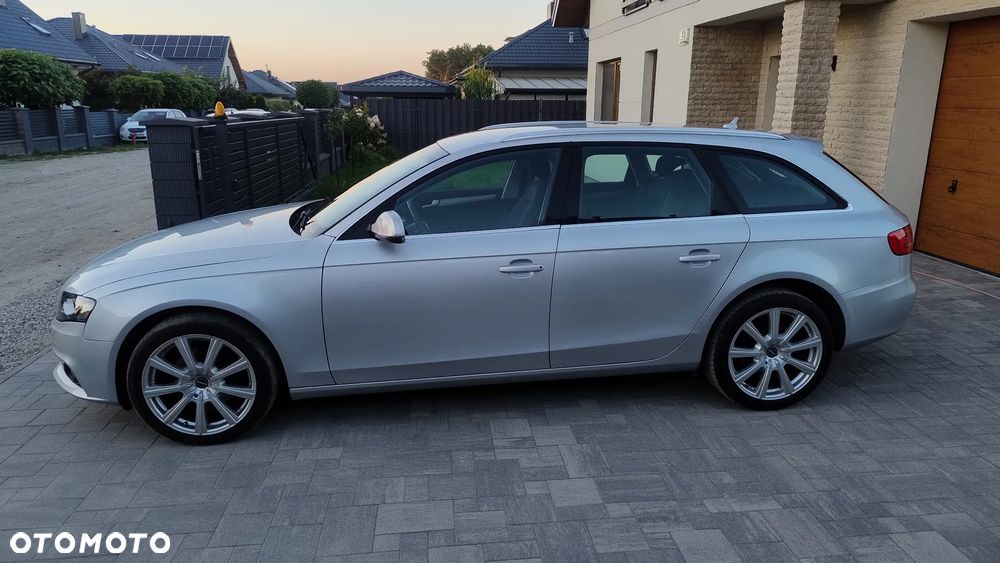 Audi A4 Avant 2.0 TDI DPF multitronic Ambiente - 5