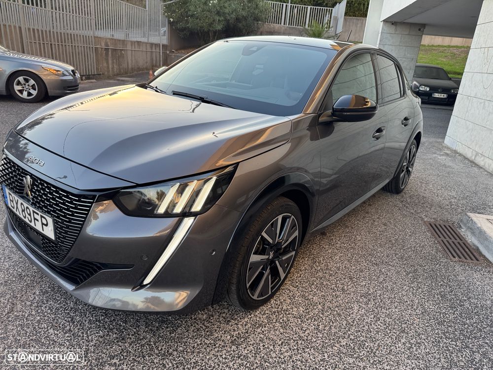 Peugeot 208 1.2 PureTech GT - 4