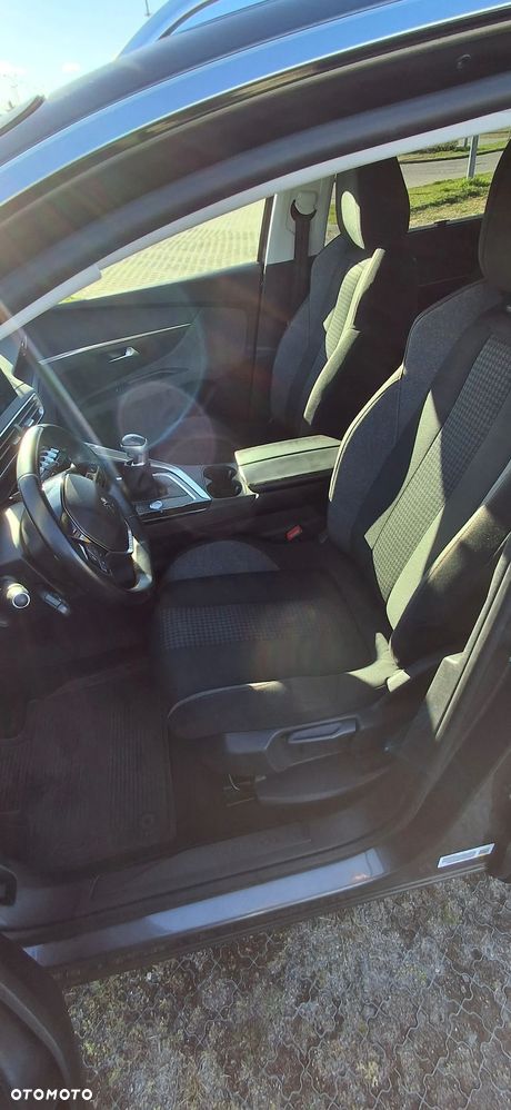 Peugeot 5008 2.0 BlueHDi Active 7os - 17