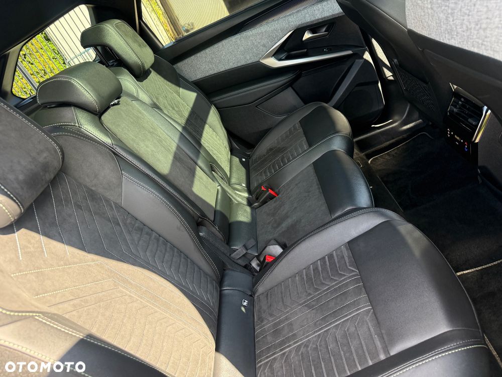 Peugeot 5008 Hybrid 136 e-DSC GT - 25