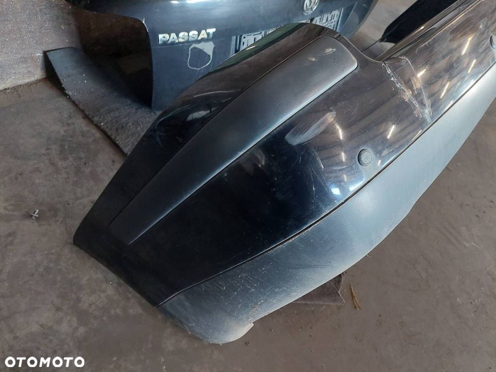 KOMPLETNY TYŁ KLAPA ZDERZAK VOLKSWAGEN PASSAT B5 FL KOMBI LC9Z PDC - 9
