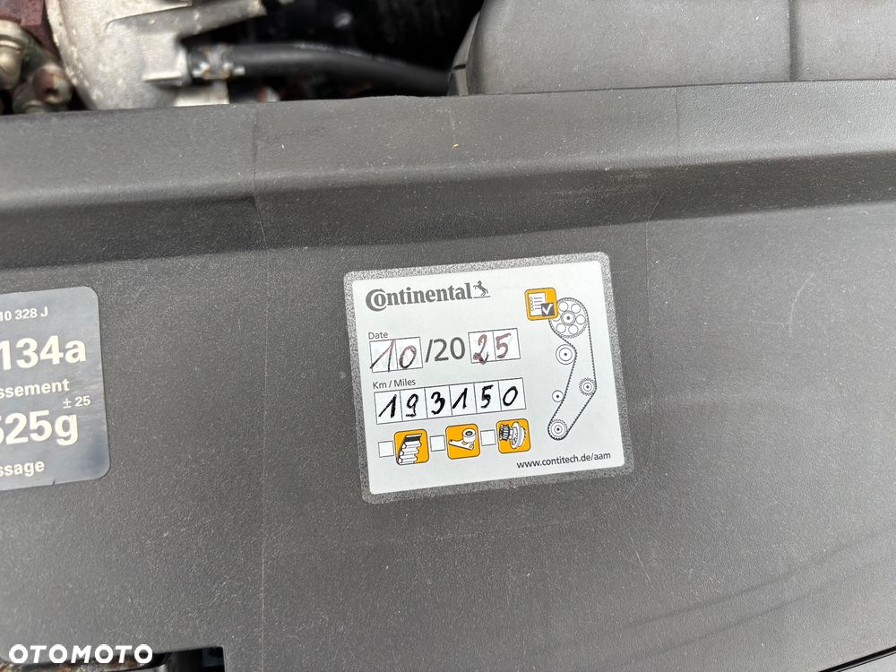 Volkswagen Golf - 16