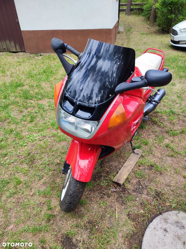Honda CBR - 11