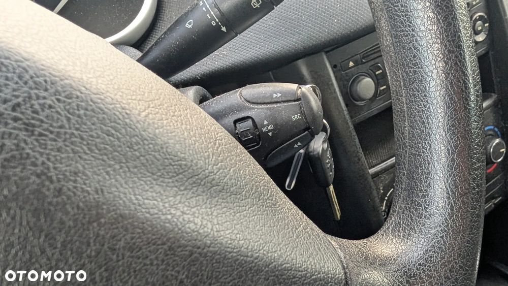 Peugeot 207 1.4 Access - 11