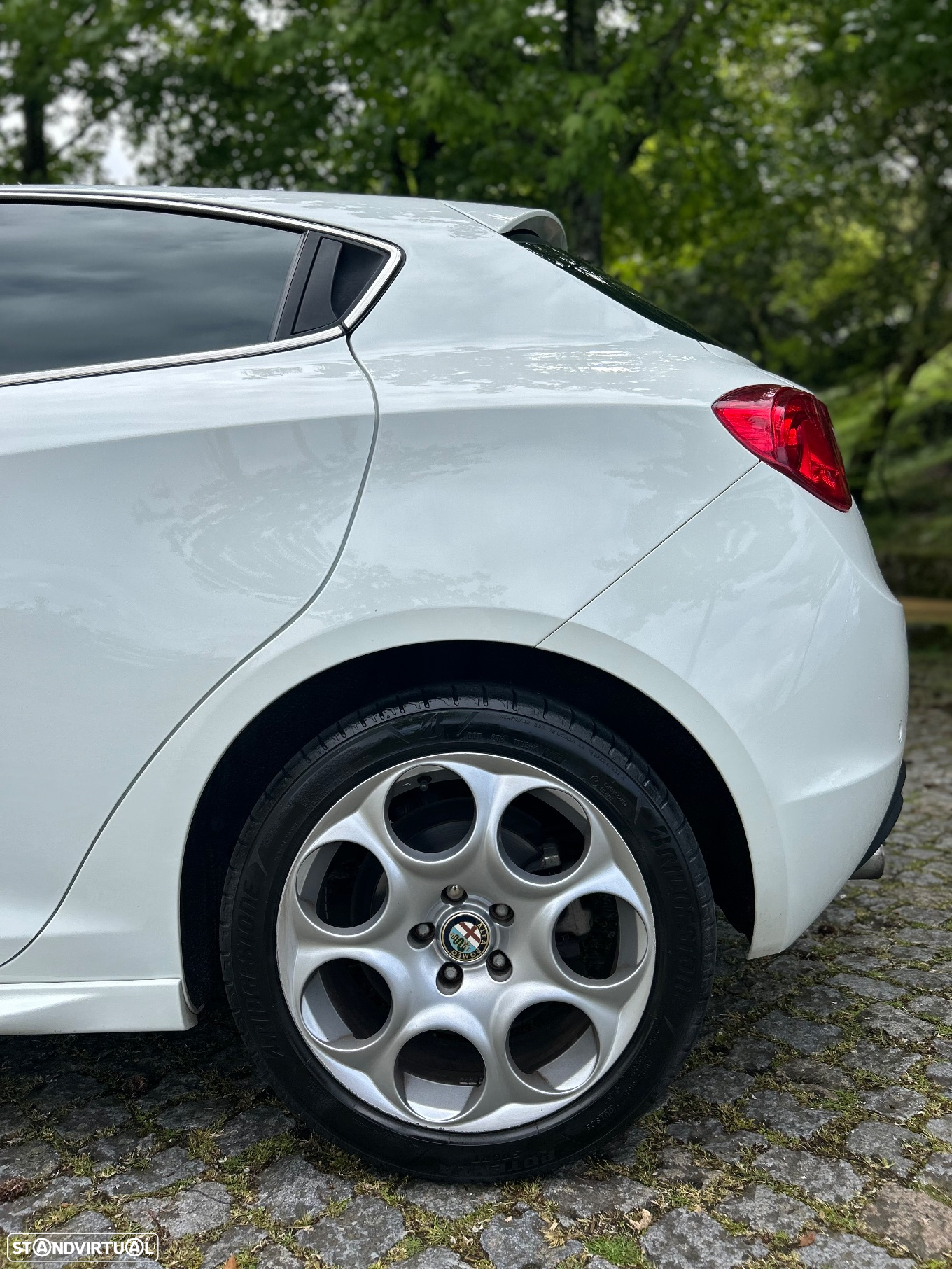 Alfa Romeo Giulietta 1.4 T Multiair Distinctive - 17