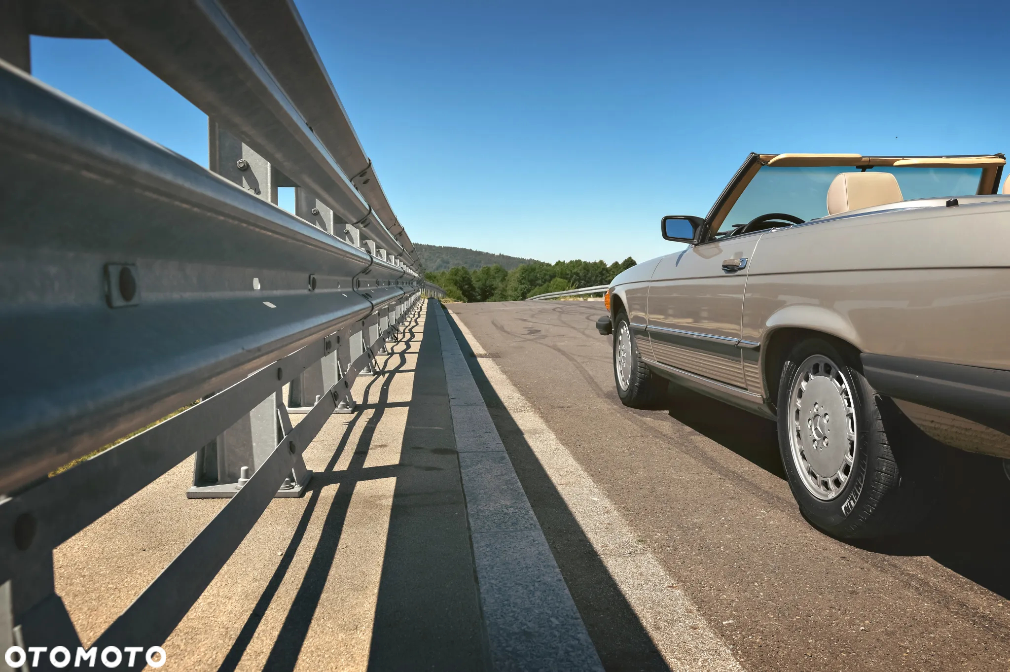 Mercedes-Benz SL 500 - 23