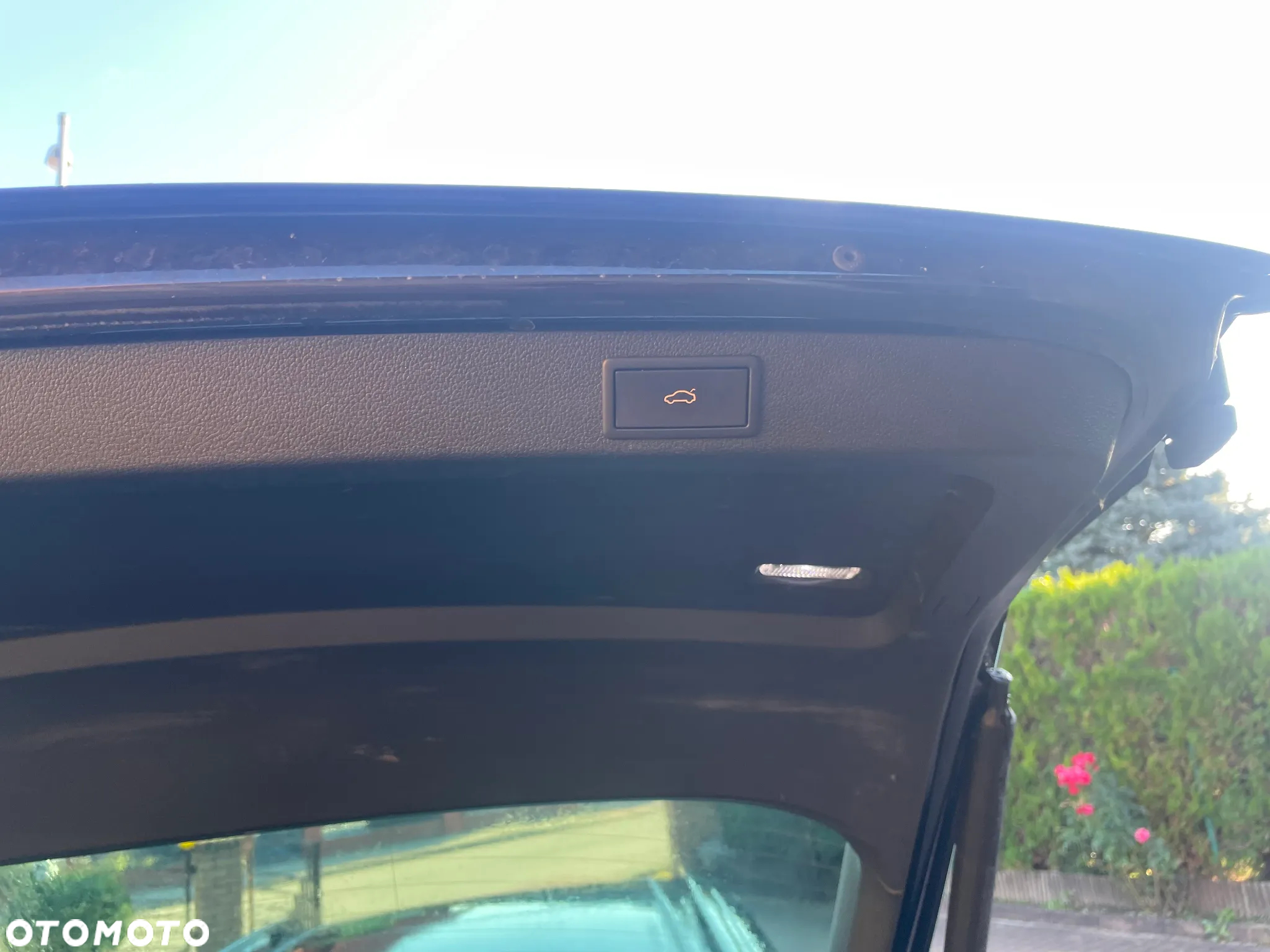 Skoda Superb 2.0 TDI DSG Sportline - 9
