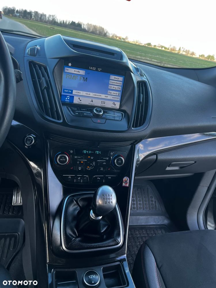 Ford Kuga - 13