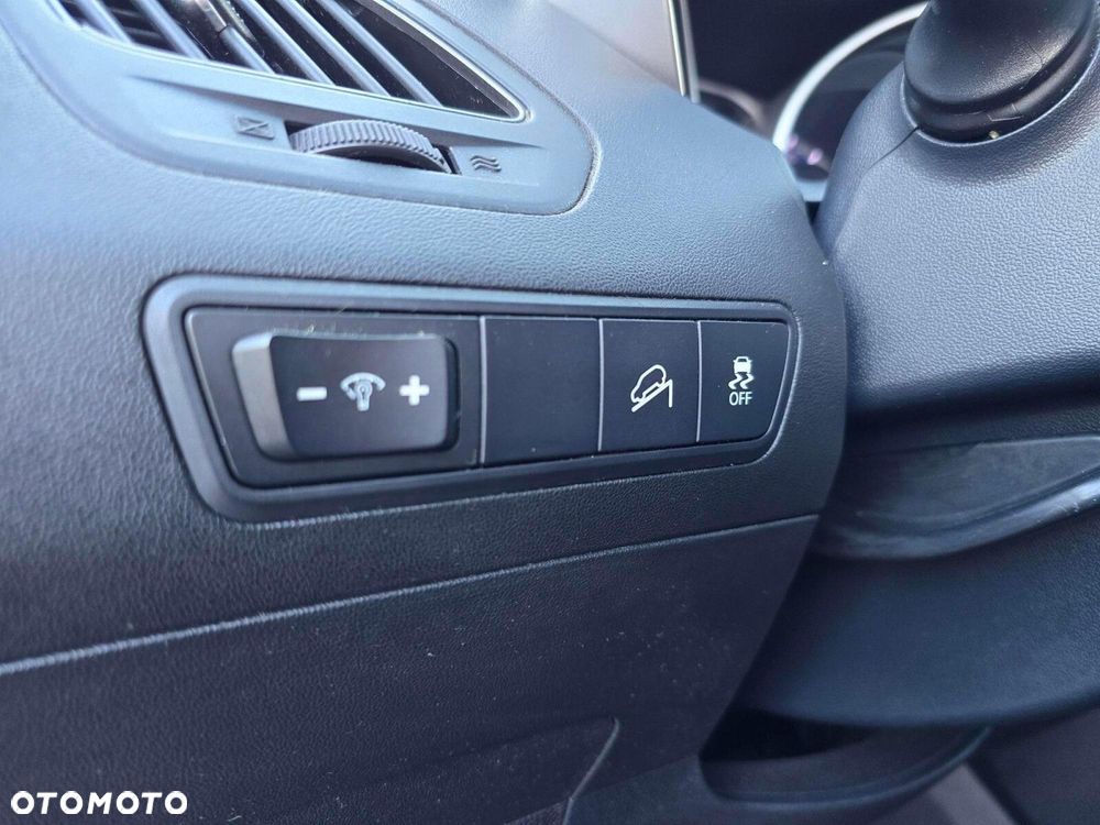 Hyundai ix35 1.7 CRDi Comfort 2WD - 24