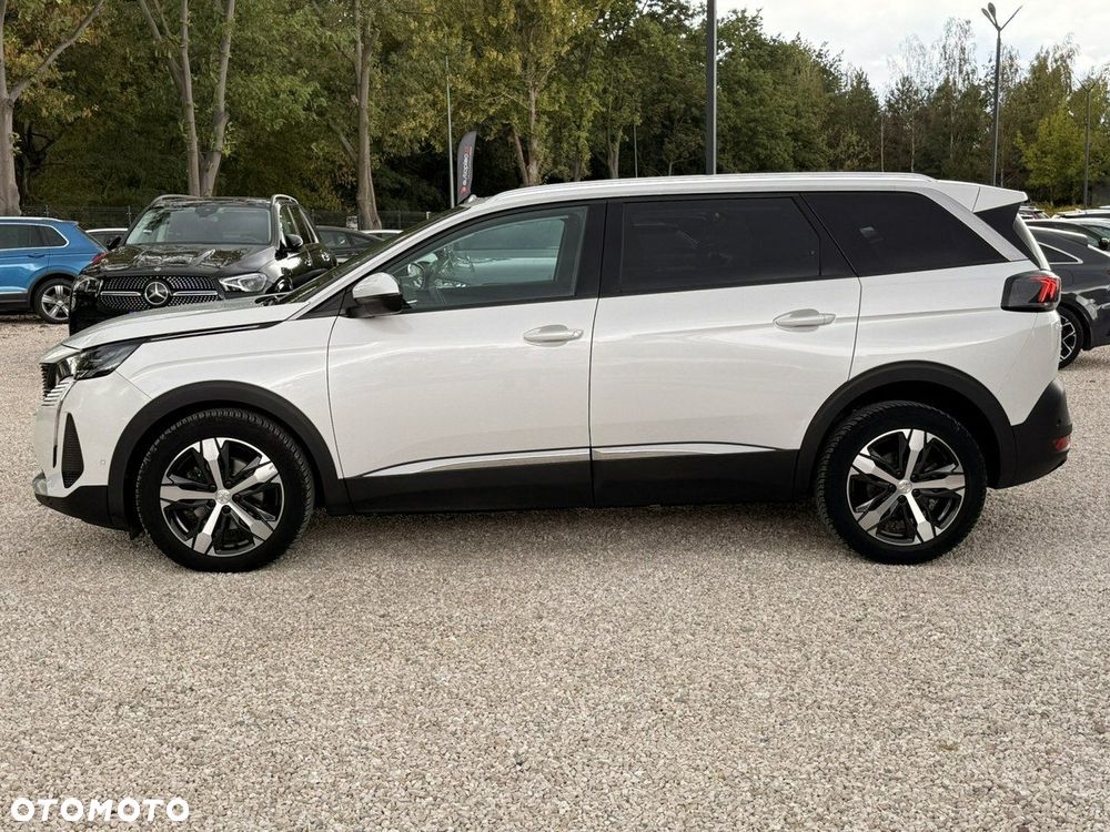 Peugeot 5008 - 8