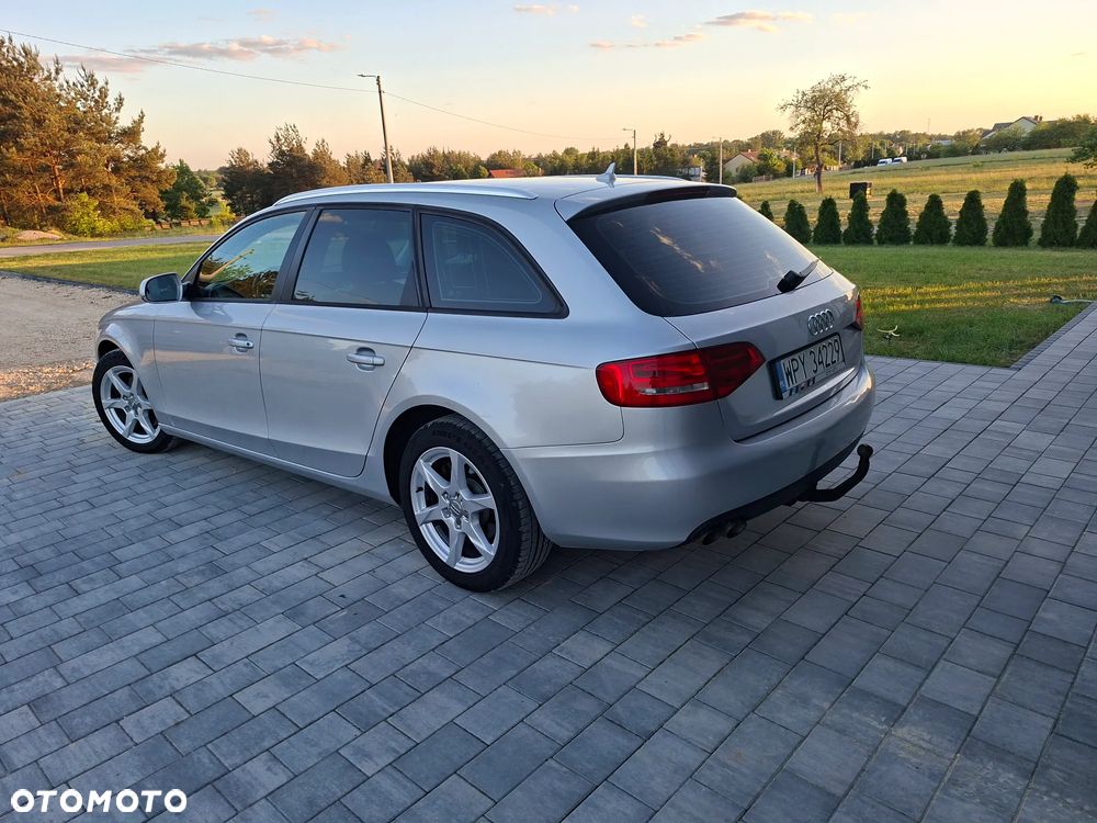 Audi A4 Avant 2.0 TDI - 11