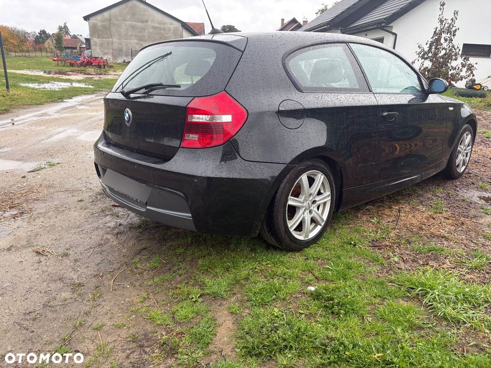 BMW Seria 1 118i - 17