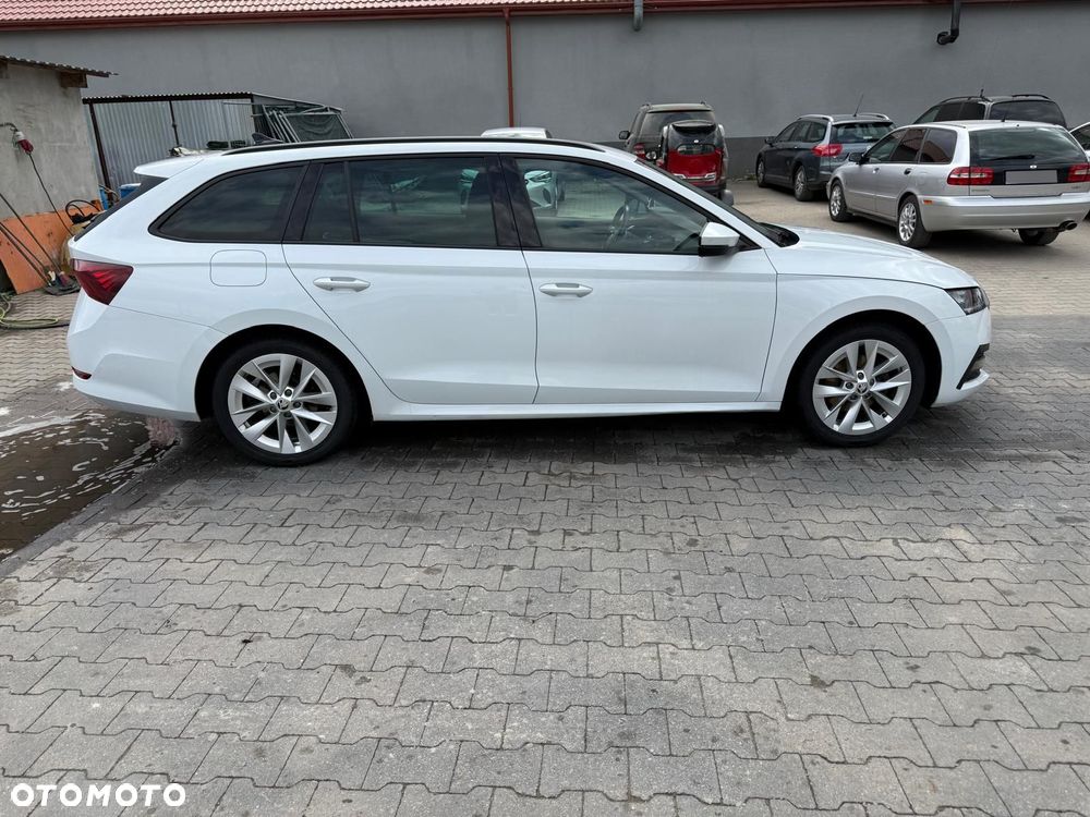 Skoda Octavia 2.0 TDI Drive DSG - 6