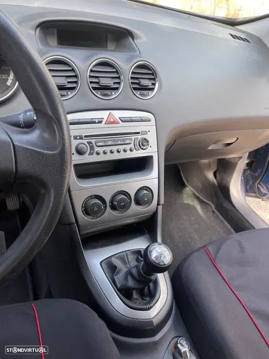 Peugeot 308 1.6 HDi Executive - 5