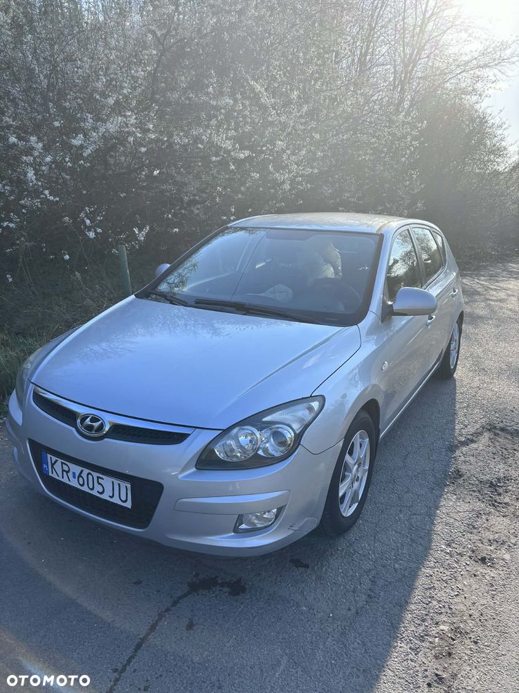 Hyundai i30 1.4 Classic + - 3