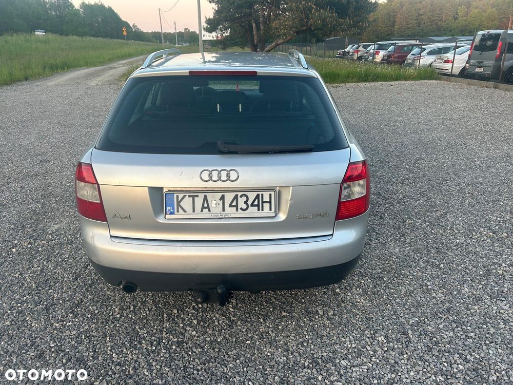 Audi A4 Avant - 10