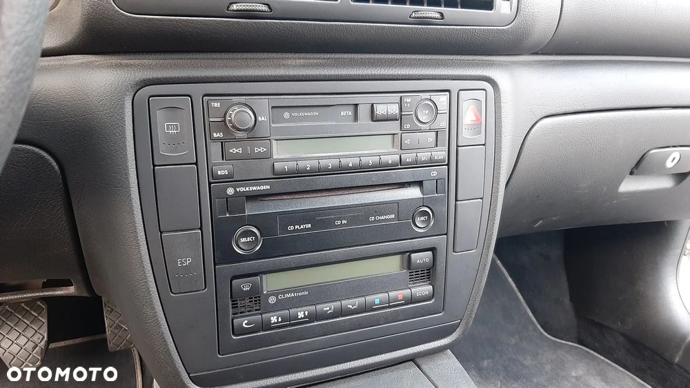 Volkswagen Passat 2.0 - 9