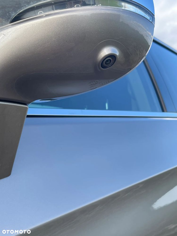 Chrysler Pacifica - 14