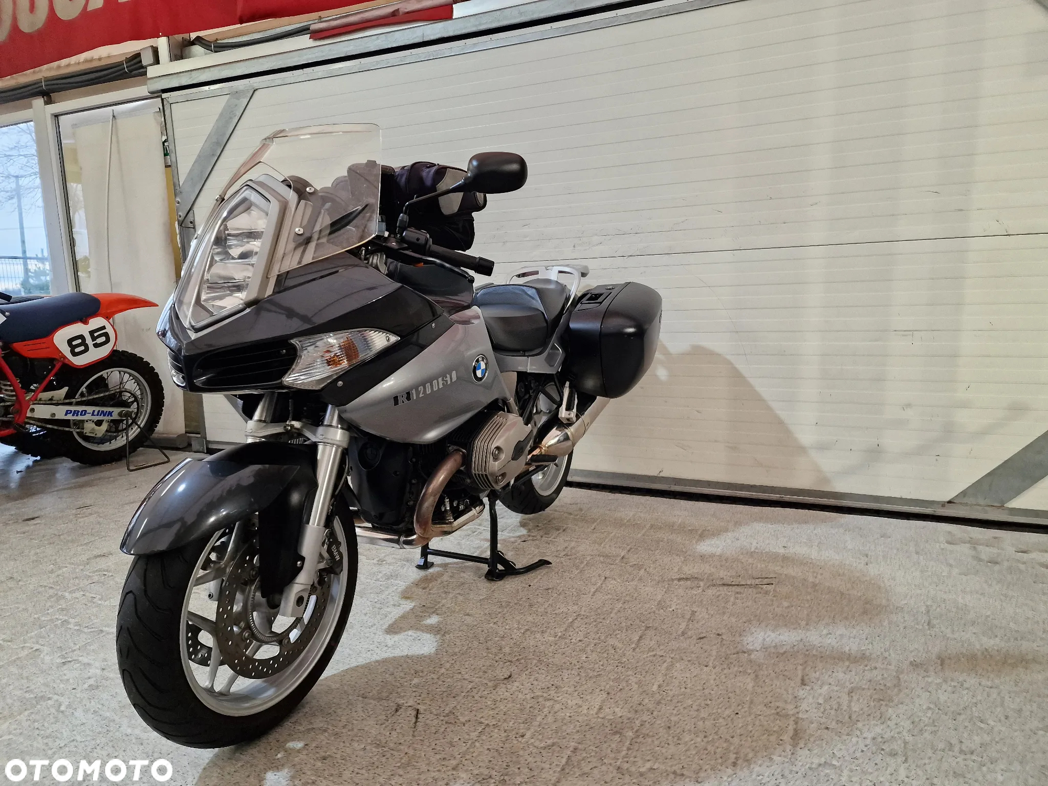 BMW R - 6