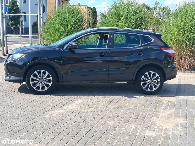 Nissan Qashqai 1.5 dCi N-Connecta - 8
